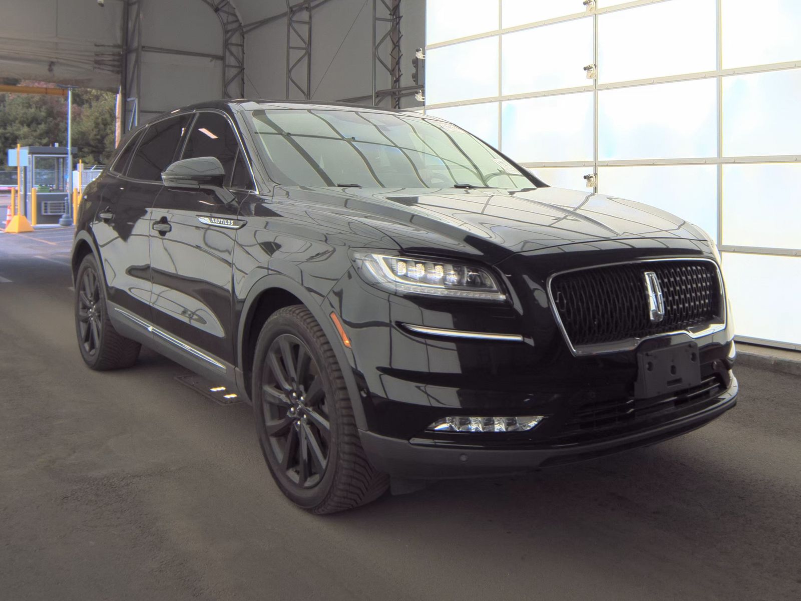 2022 Lincoln Nautilus Reserve AWD