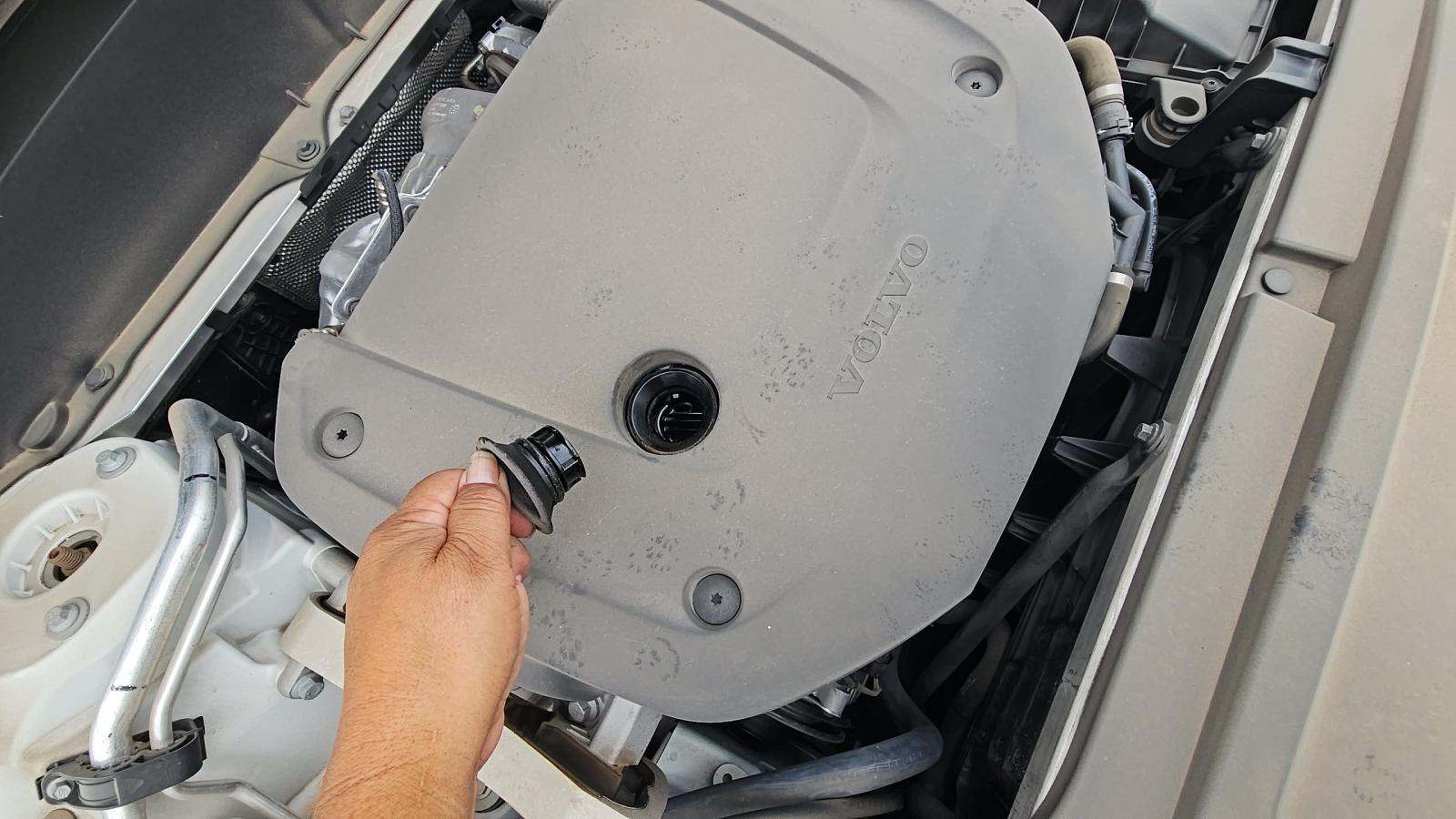 2024 Volvo XC90 B6 Plus AWD