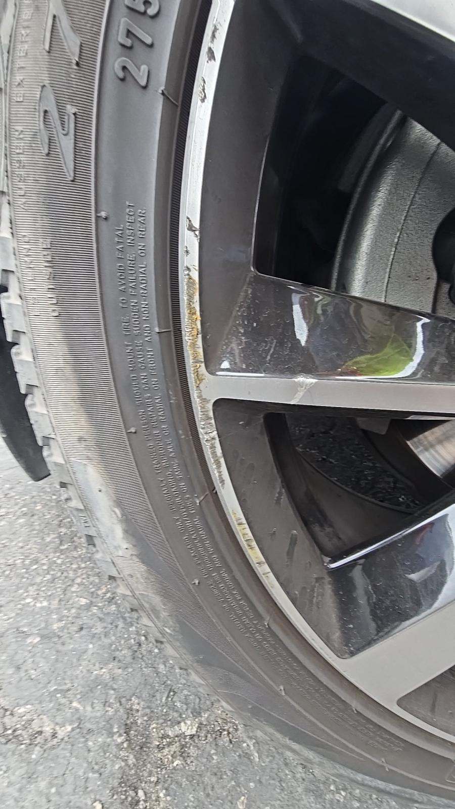 2024 Volvo XC90 B6 Plus AWD