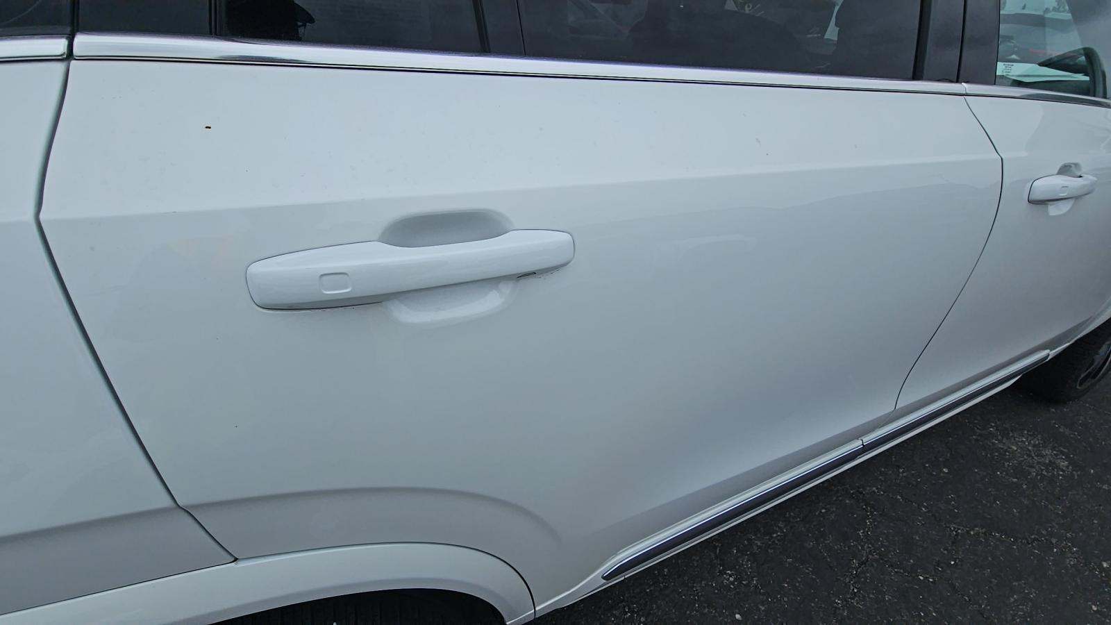 2024 Volvo XC90 B6 Plus AWD