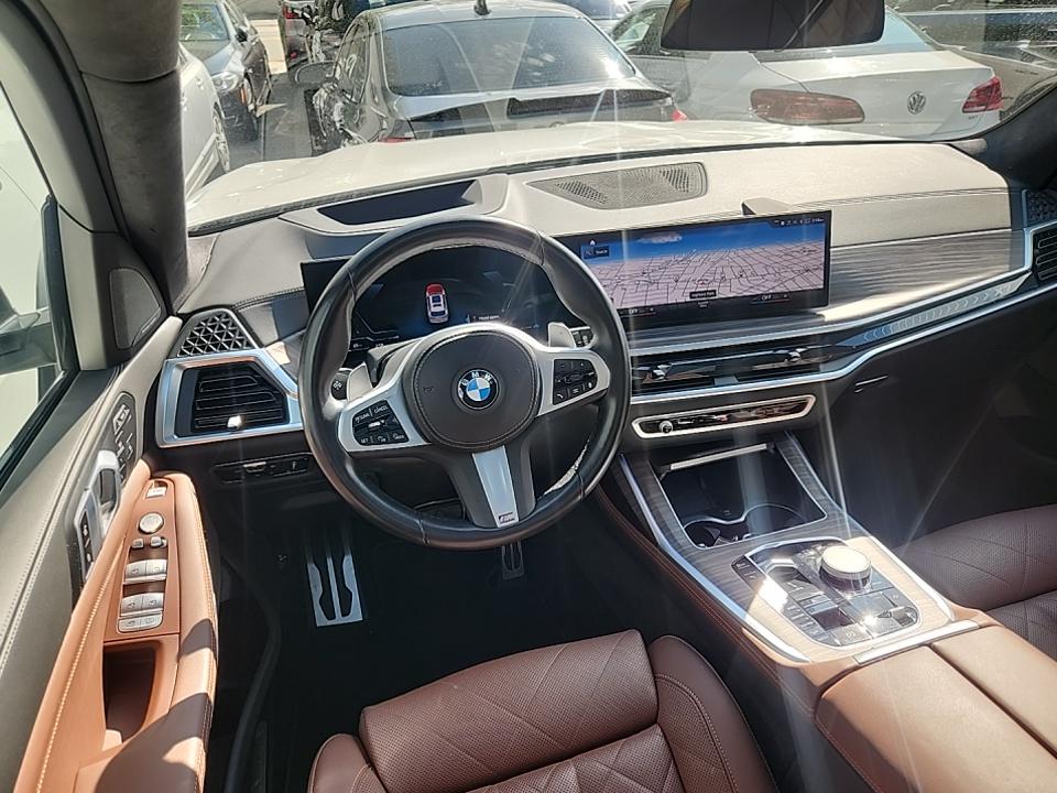 2023 BMW X7 xDrive40i AWD