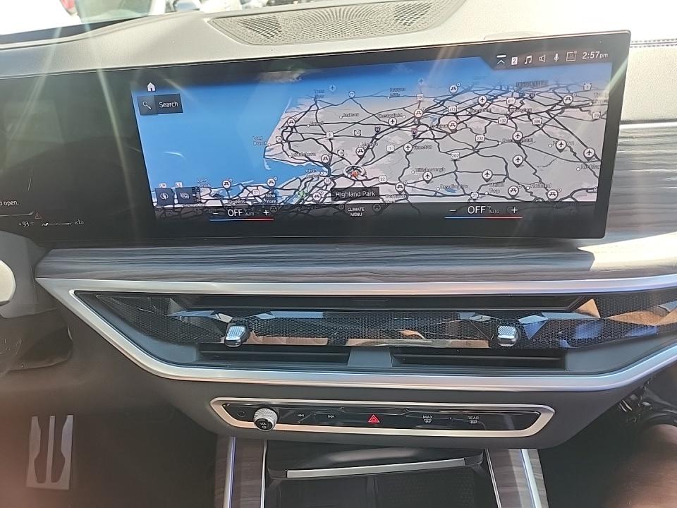 2023 BMW X7 xDrive40i AWD