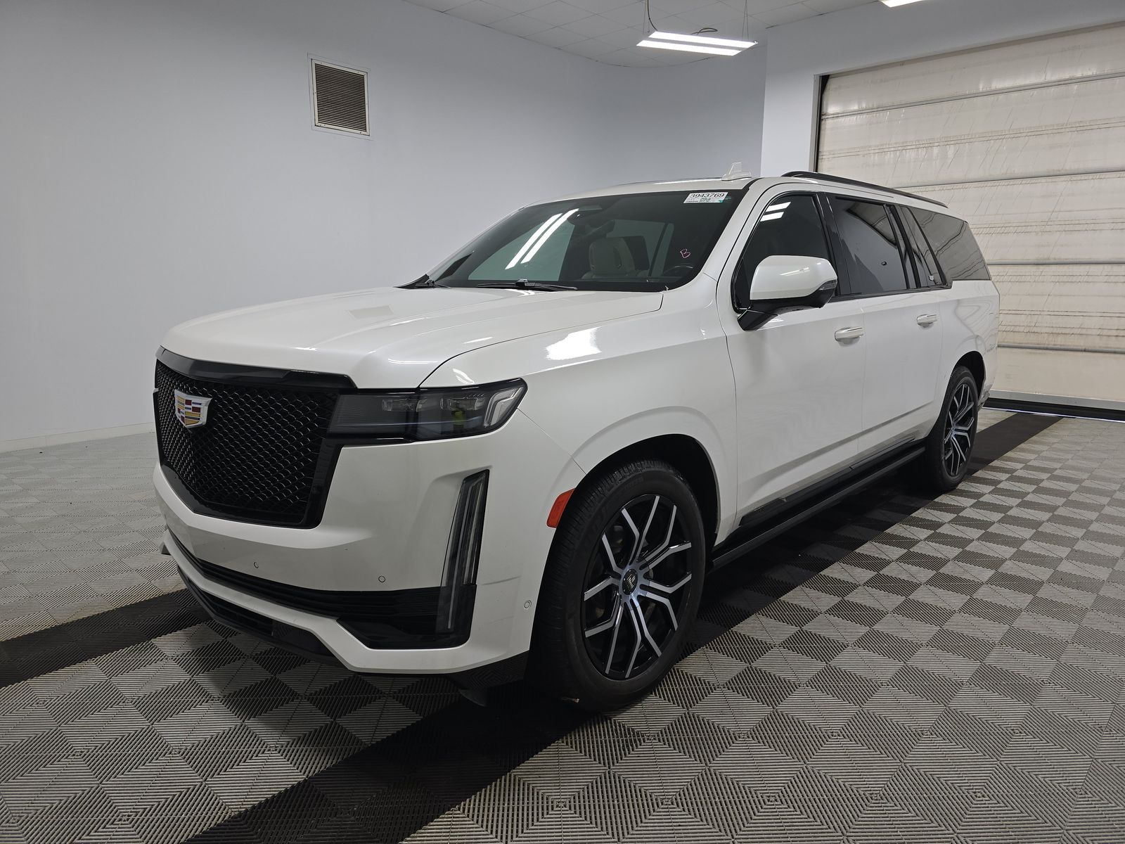 2021 Cadillac Escalade ESV Sport AWD