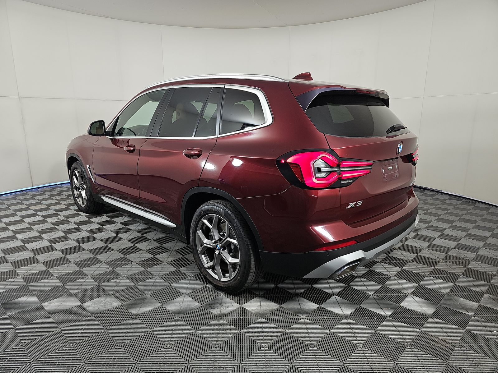 2022 BMW X3 sDrive30i RWD