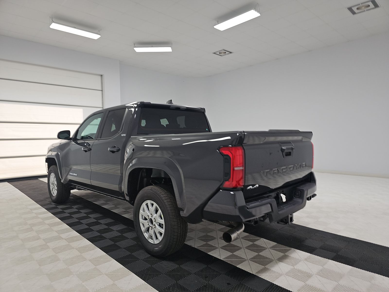 2025 Toyota Tacoma TRD Sport AWD