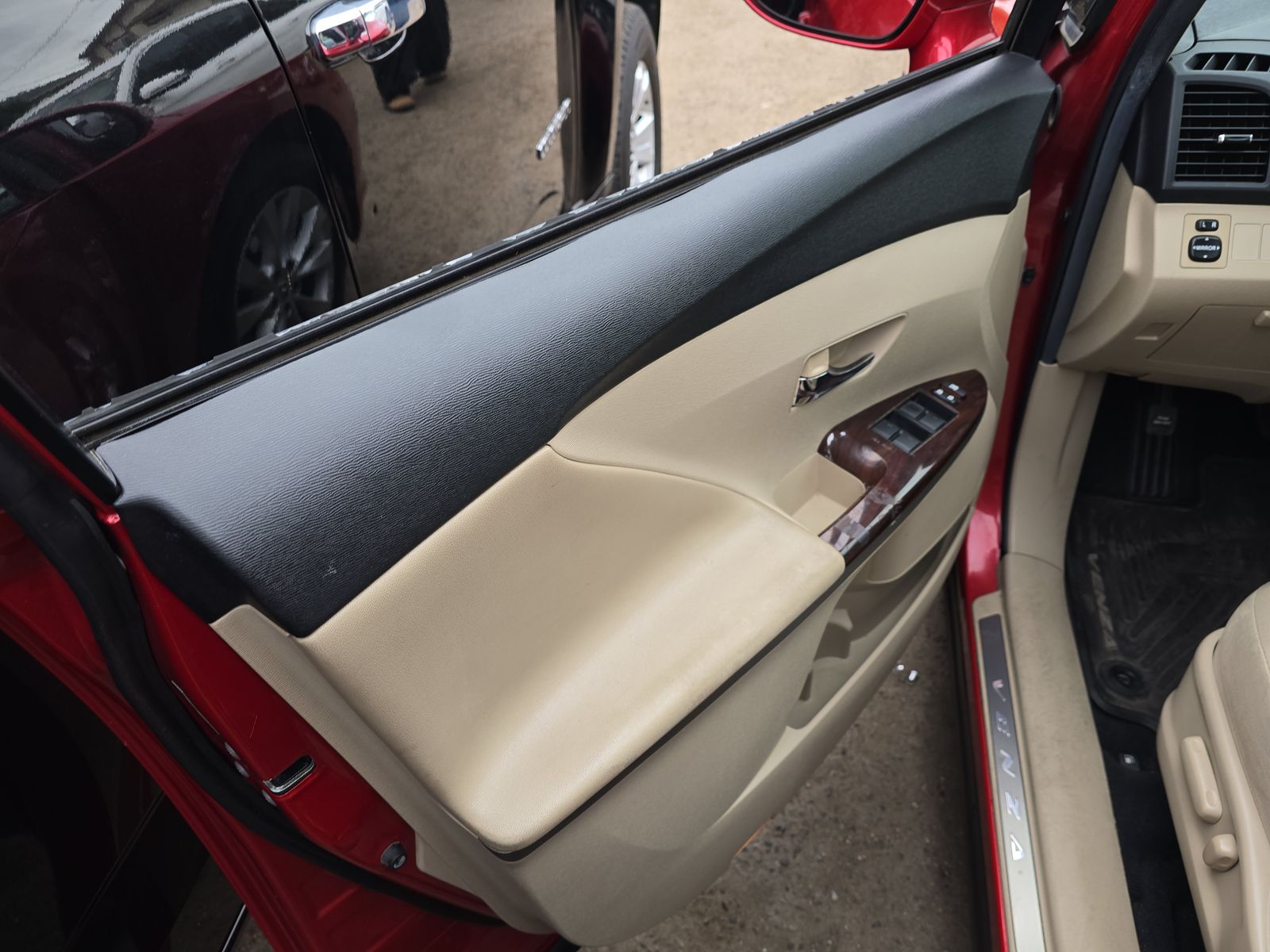 2014 Toyota Venza LE FWD