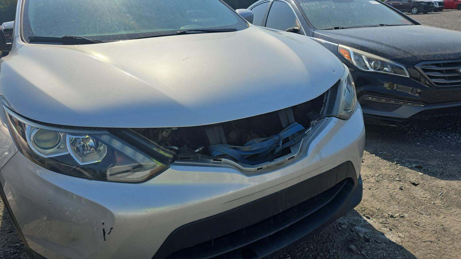 2017 Nissan Rogue Sport S FWD