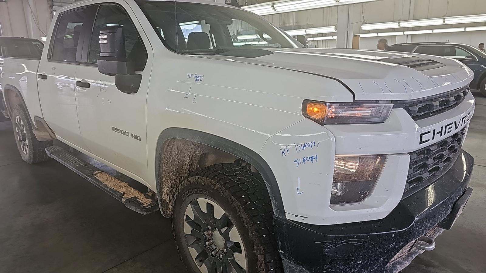 2022 Chevrolet Silverado 2500HD Custom AWD