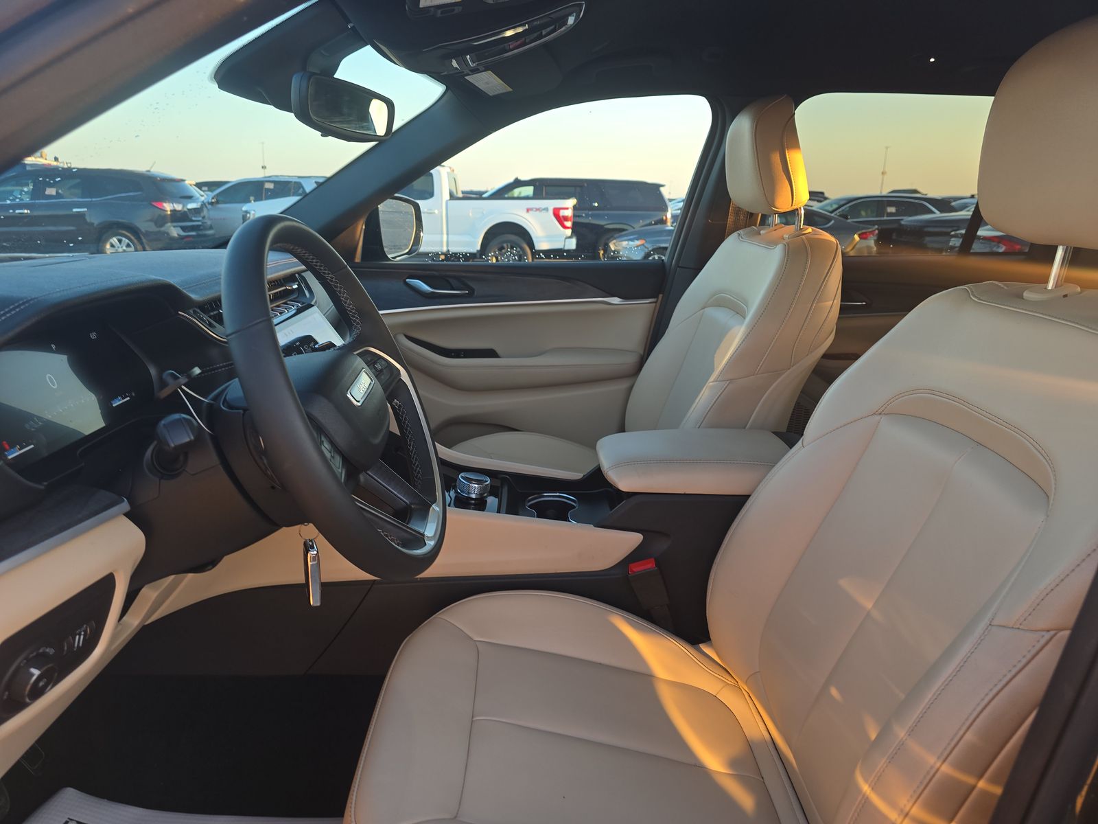 2024 Jeep Grand Cherokee Limited RWD