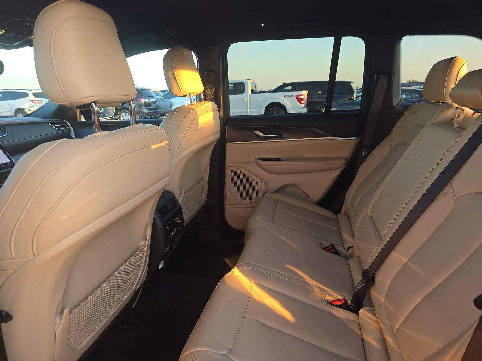 2024 Jeep Grand Cherokee Limited RWD