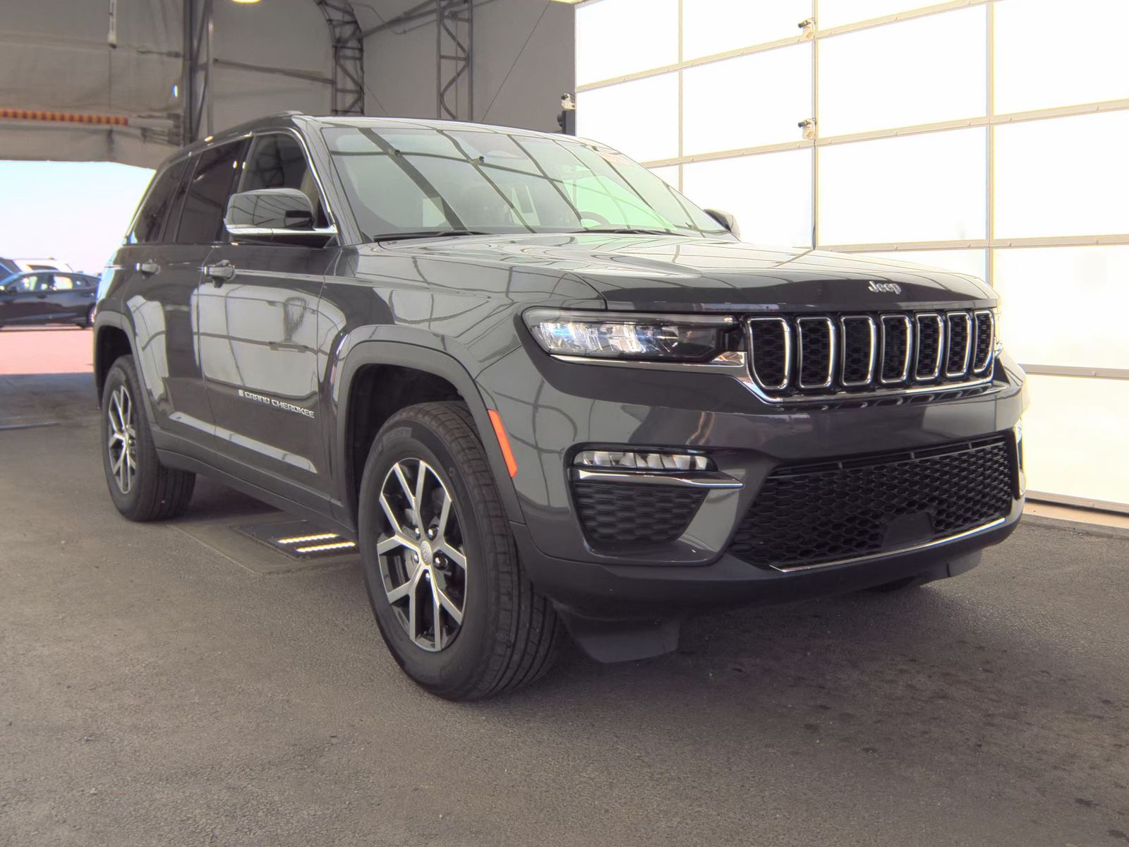 2024 Jeep Grand Cherokee Limited RWD