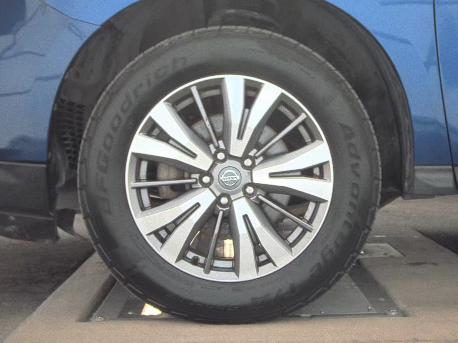 2020 Nissan Pathfinder SV AWD