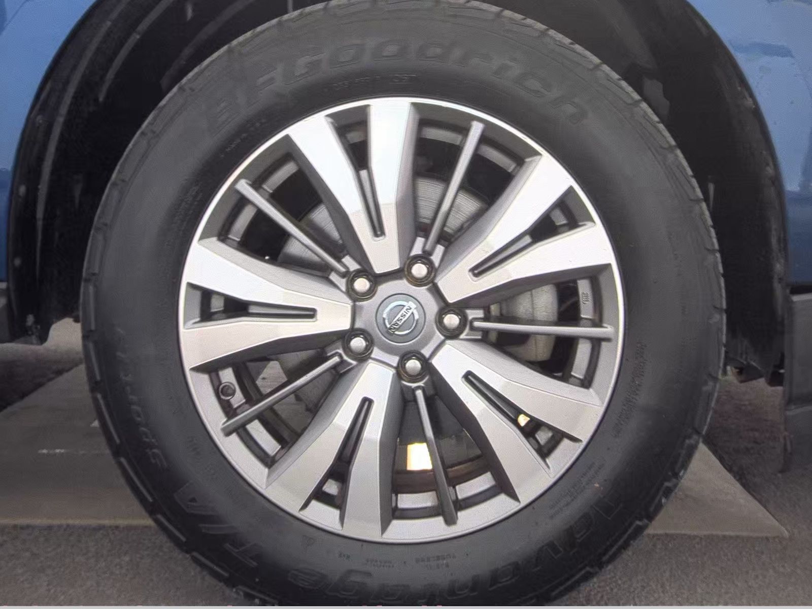 2020 Nissan Pathfinder SV AWD