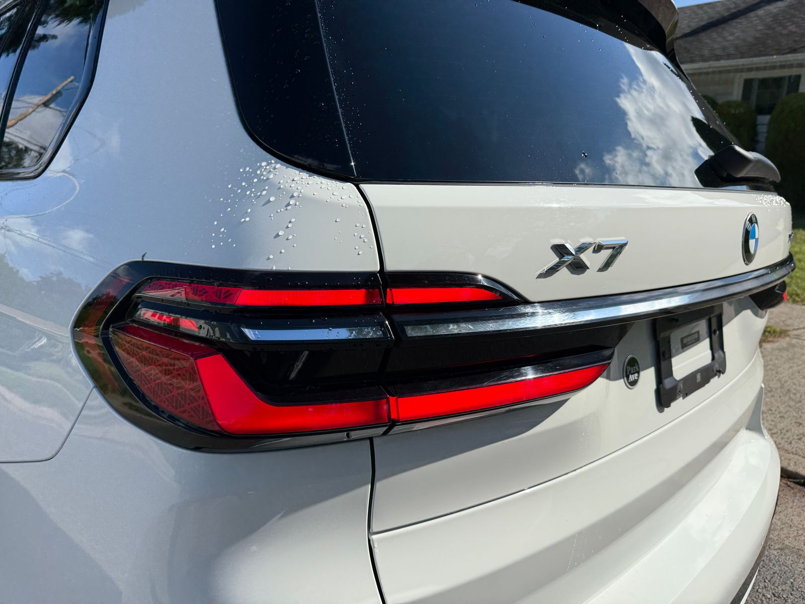 2023 BMW X7 xDrive40i AWD