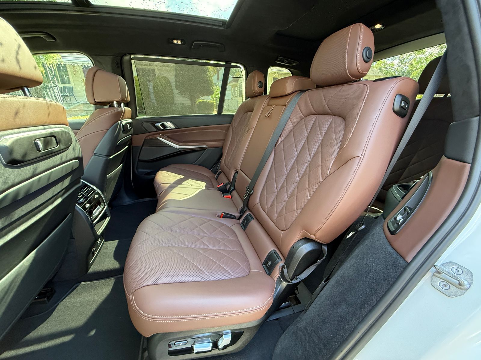 2023 BMW X7 xDrive40i AWD