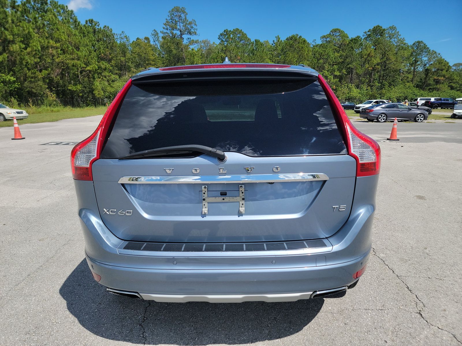 2017 Volvo XC60 T5 Inscription FWD