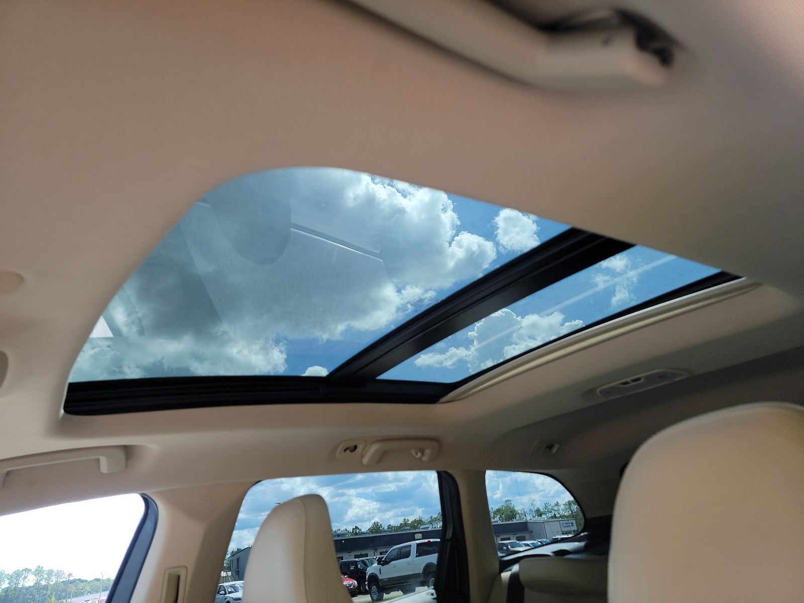 2017 Volvo XC60 T5 Inscription FWD