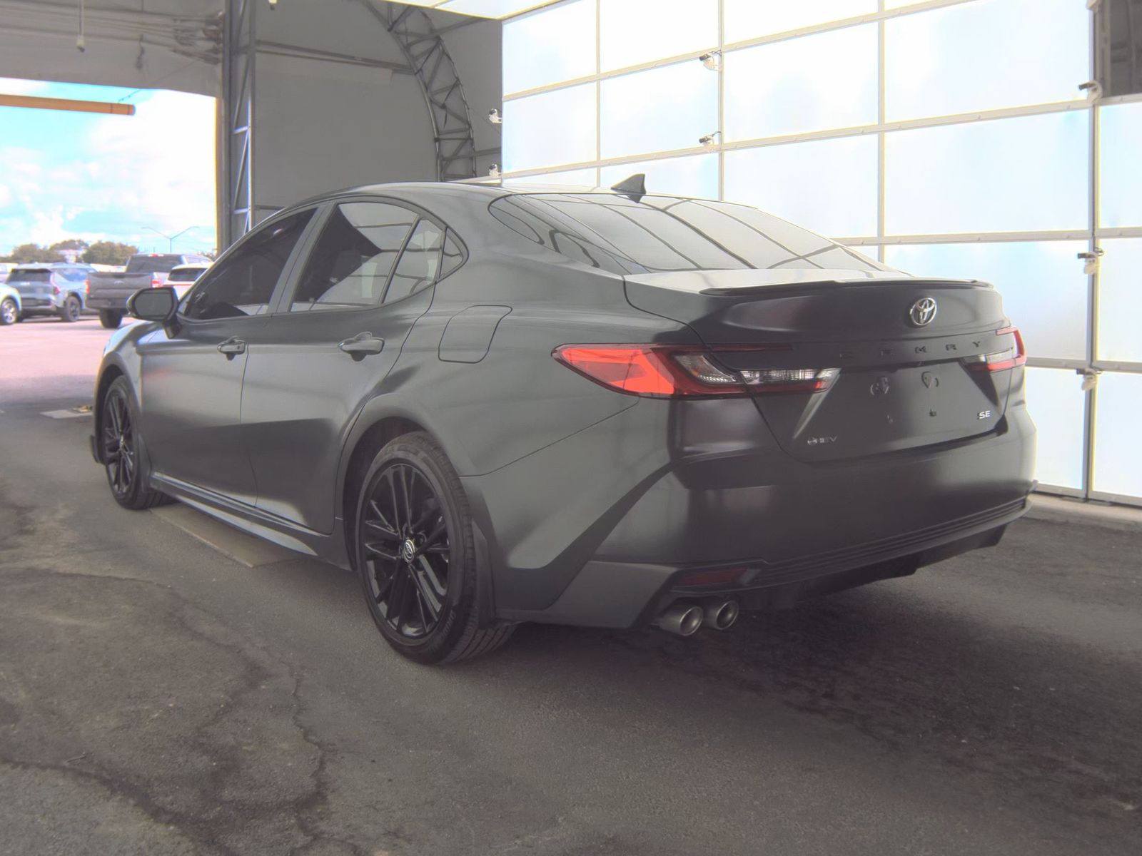 2025 Toyota Camry SE FWD
