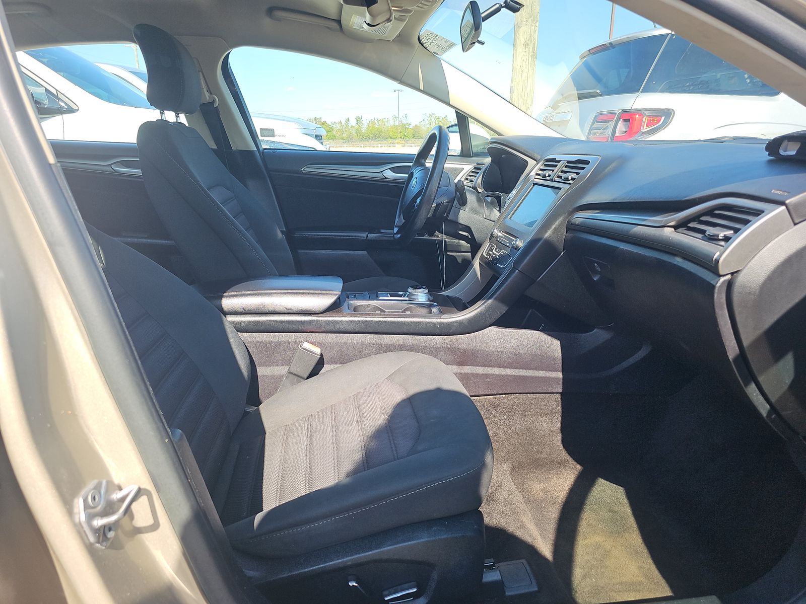 2018 Ford Fusion SE FWD