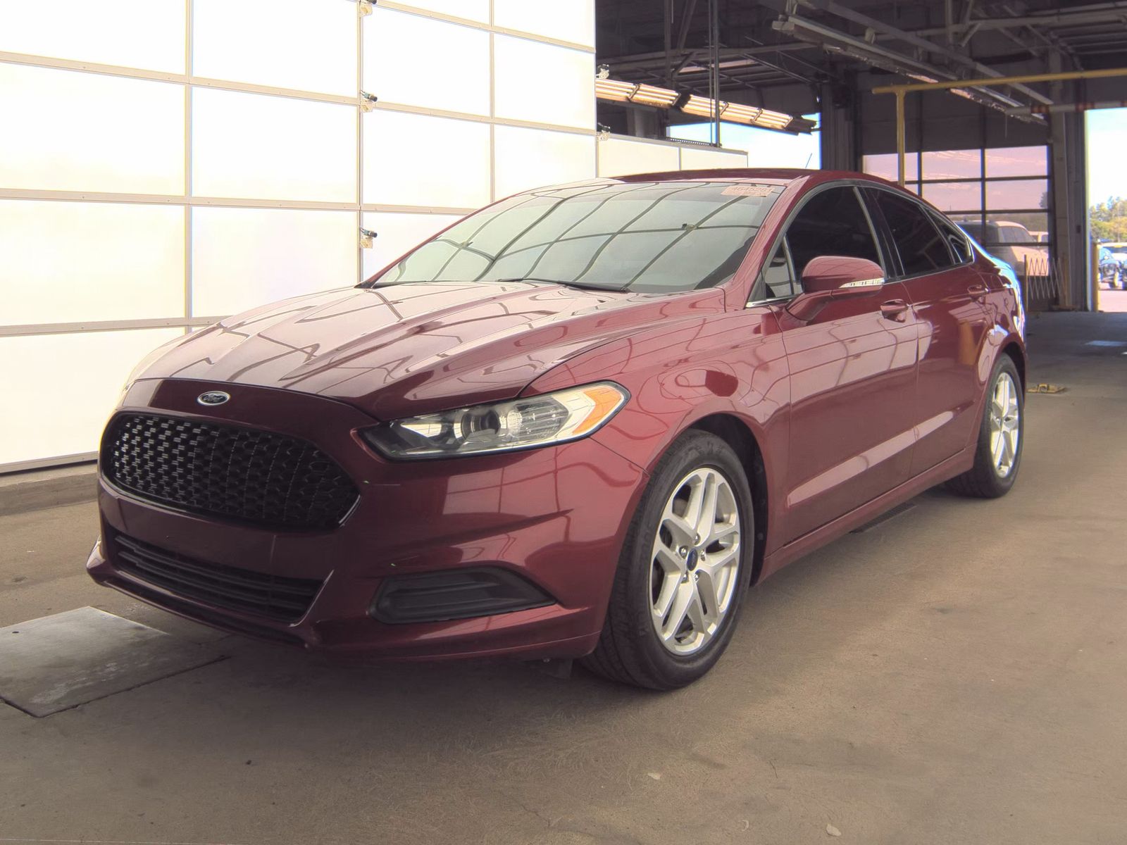 2015 Ford Fusion SE FWD