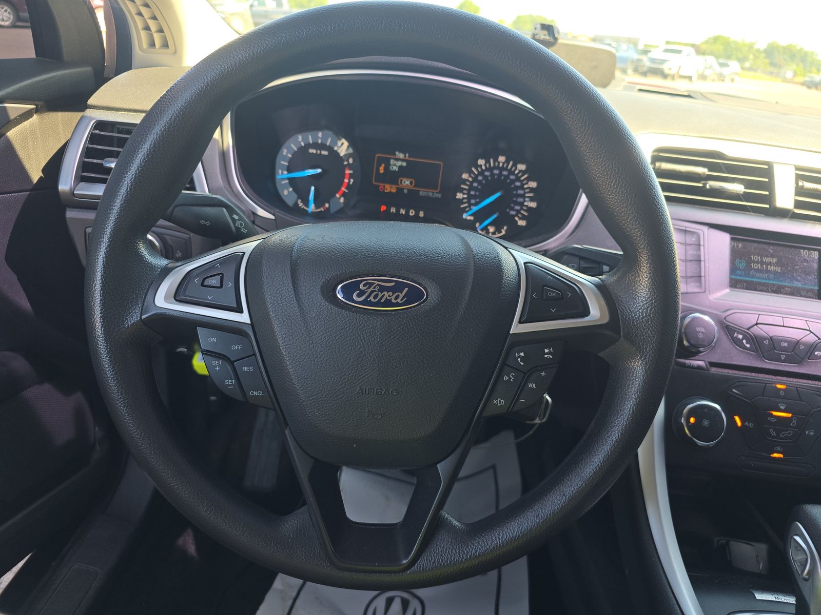 2015 Ford Fusion SE FWD