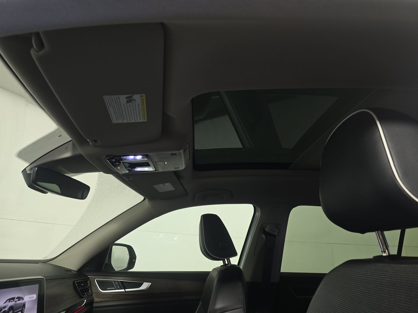 2024 Volkswagen Atlas 2.0T SEL Premium R-Line AWD