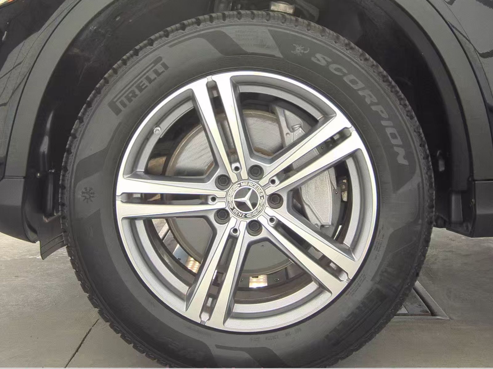 2022 Mercedes-Benz GLC GLC 300 AWD