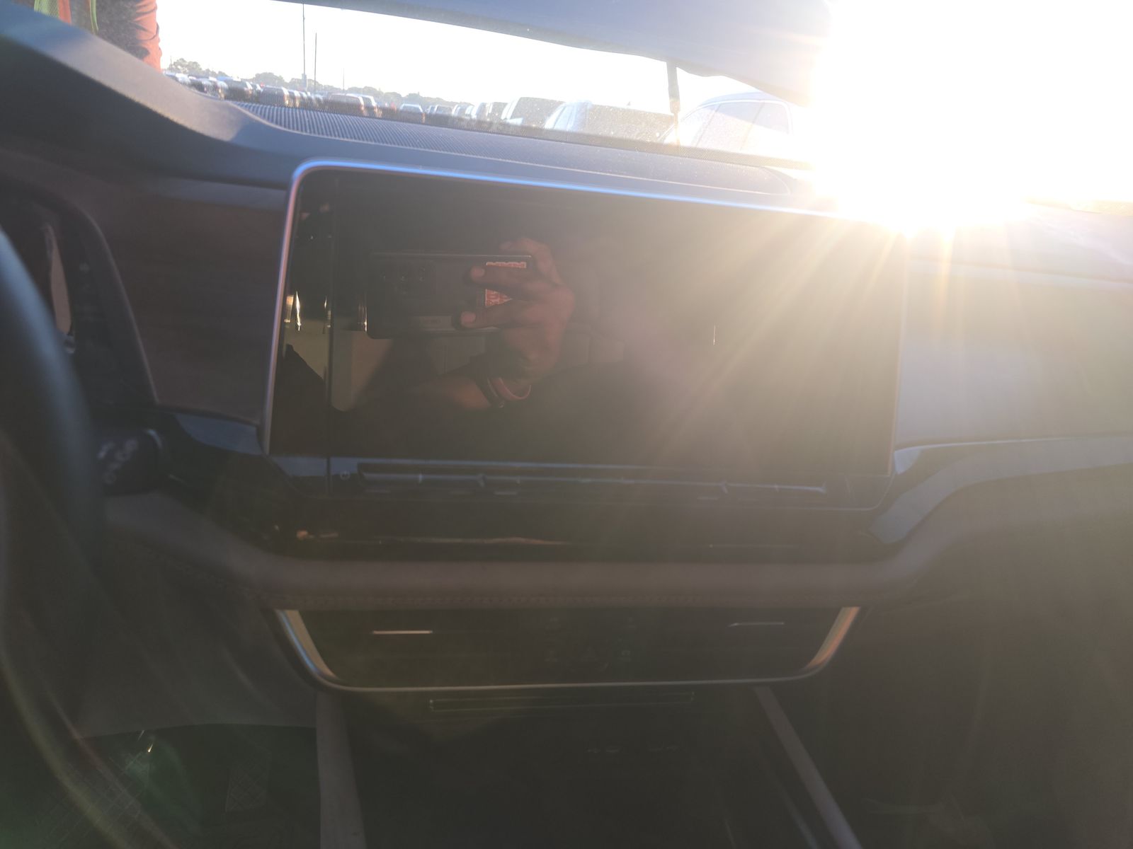 2024 Volkswagen Atlas 2.0T SE FWD