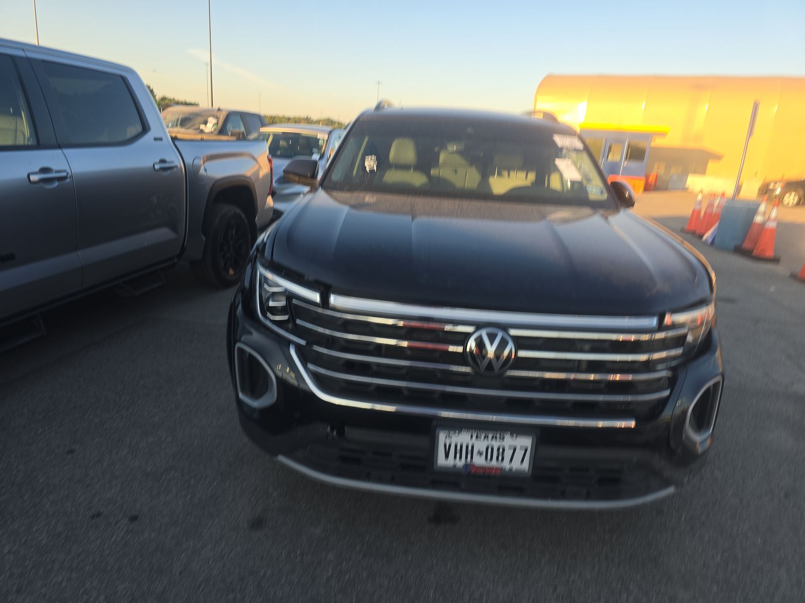 2024 Volkswagen Atlas 2.0T SE FWD