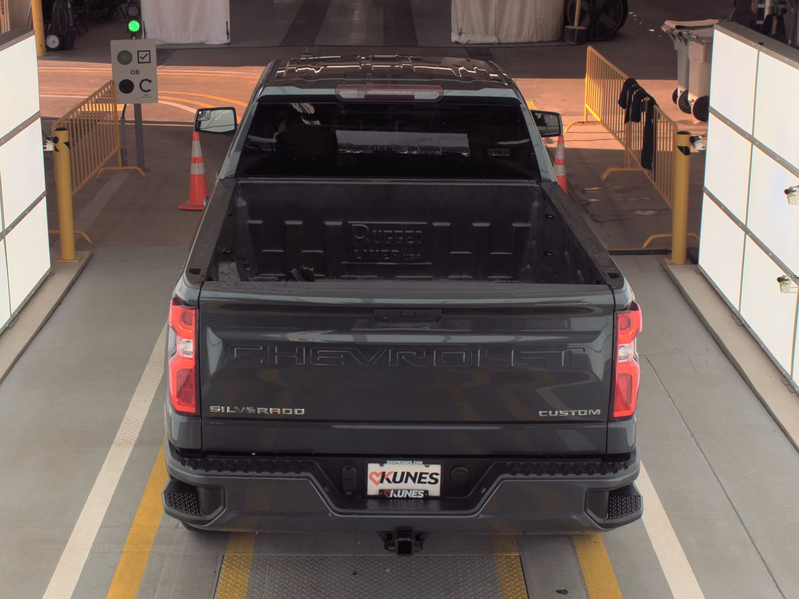 2021 Chevrolet Silverado 1500 Custom AWD