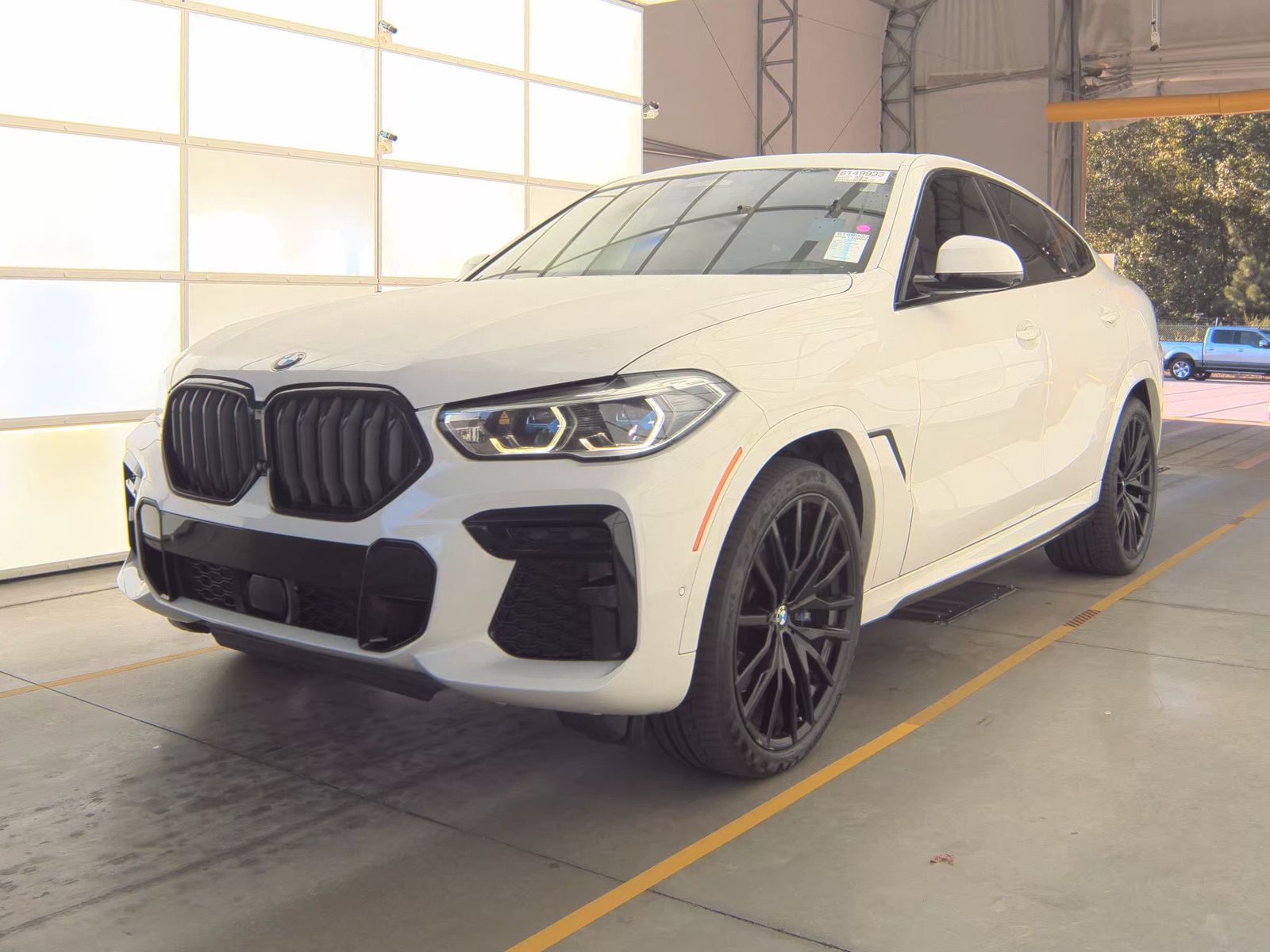 2022 BMW X6 xDrive40i AWD
