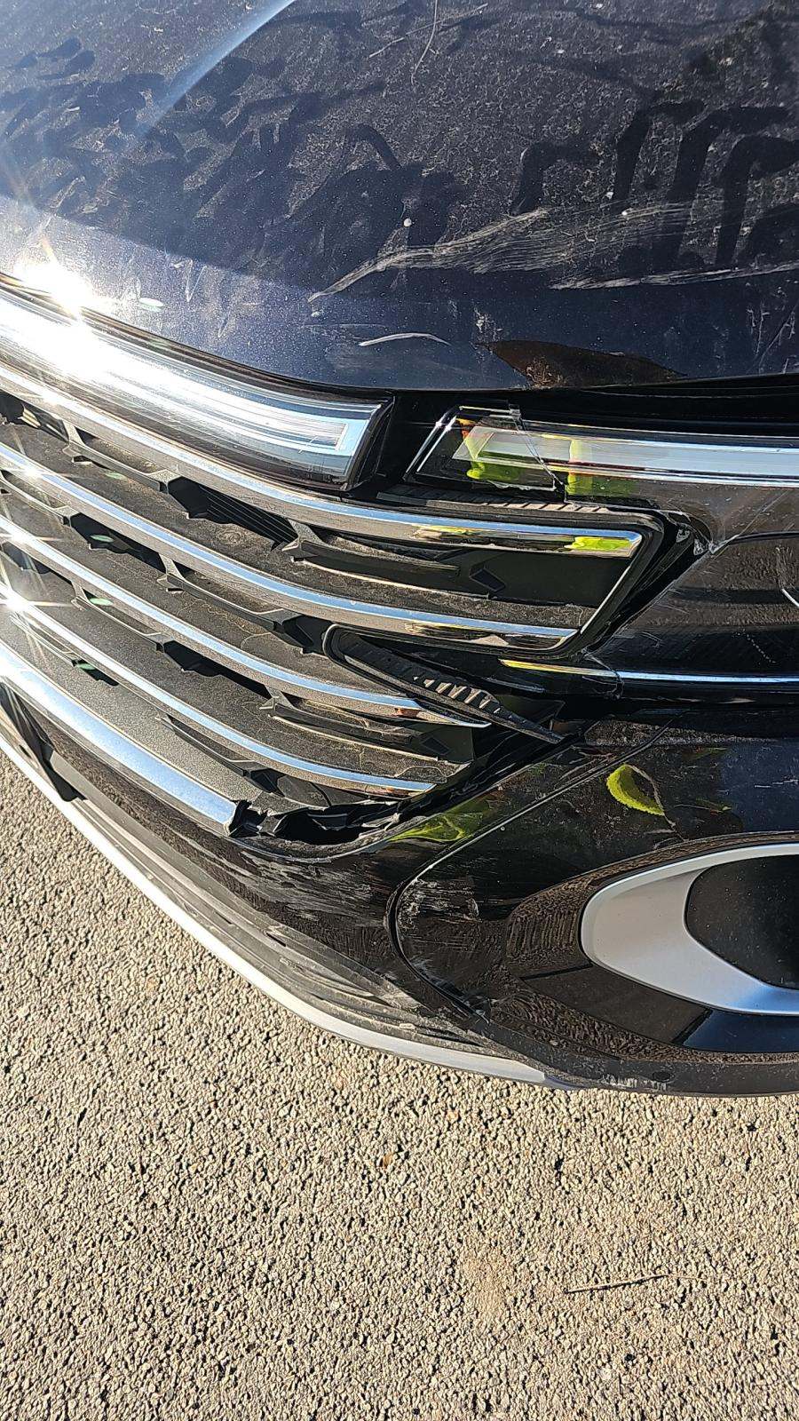 2024 Volkswagen Atlas 2.0T SE FWD