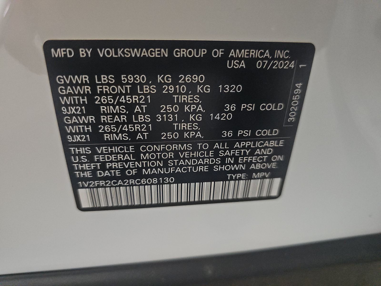 2024 Volkswagen Atlas 2.0T SEL Premium R-Line AWD