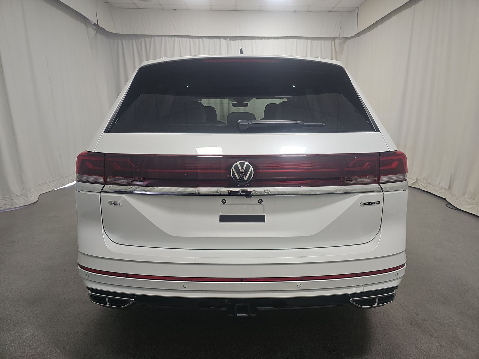 2024 Volkswagen Atlas 2.0T SEL Premium R-Line AWD