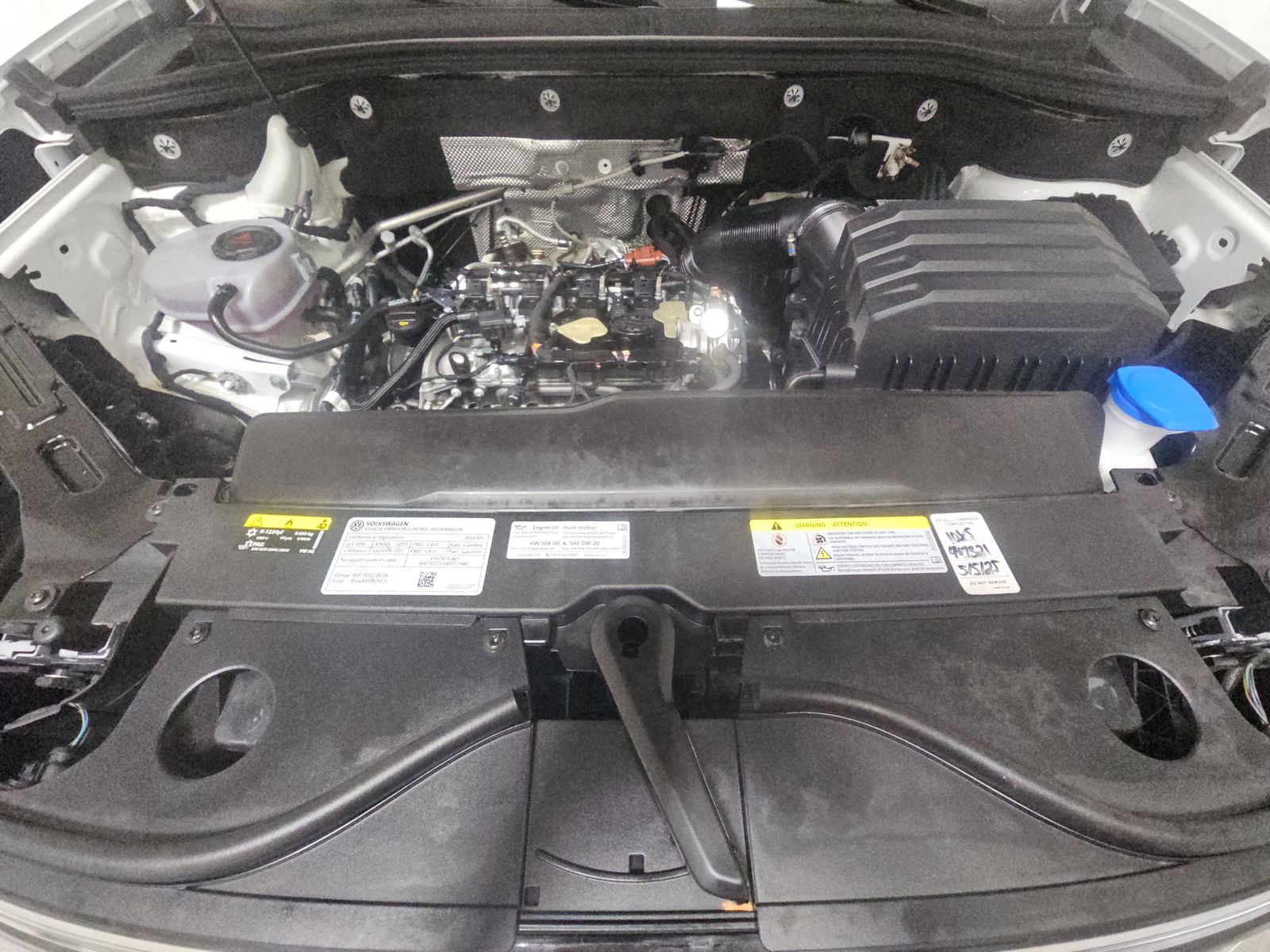 2024 Volkswagen Atlas 2.0T SEL Premium R-Line AWD