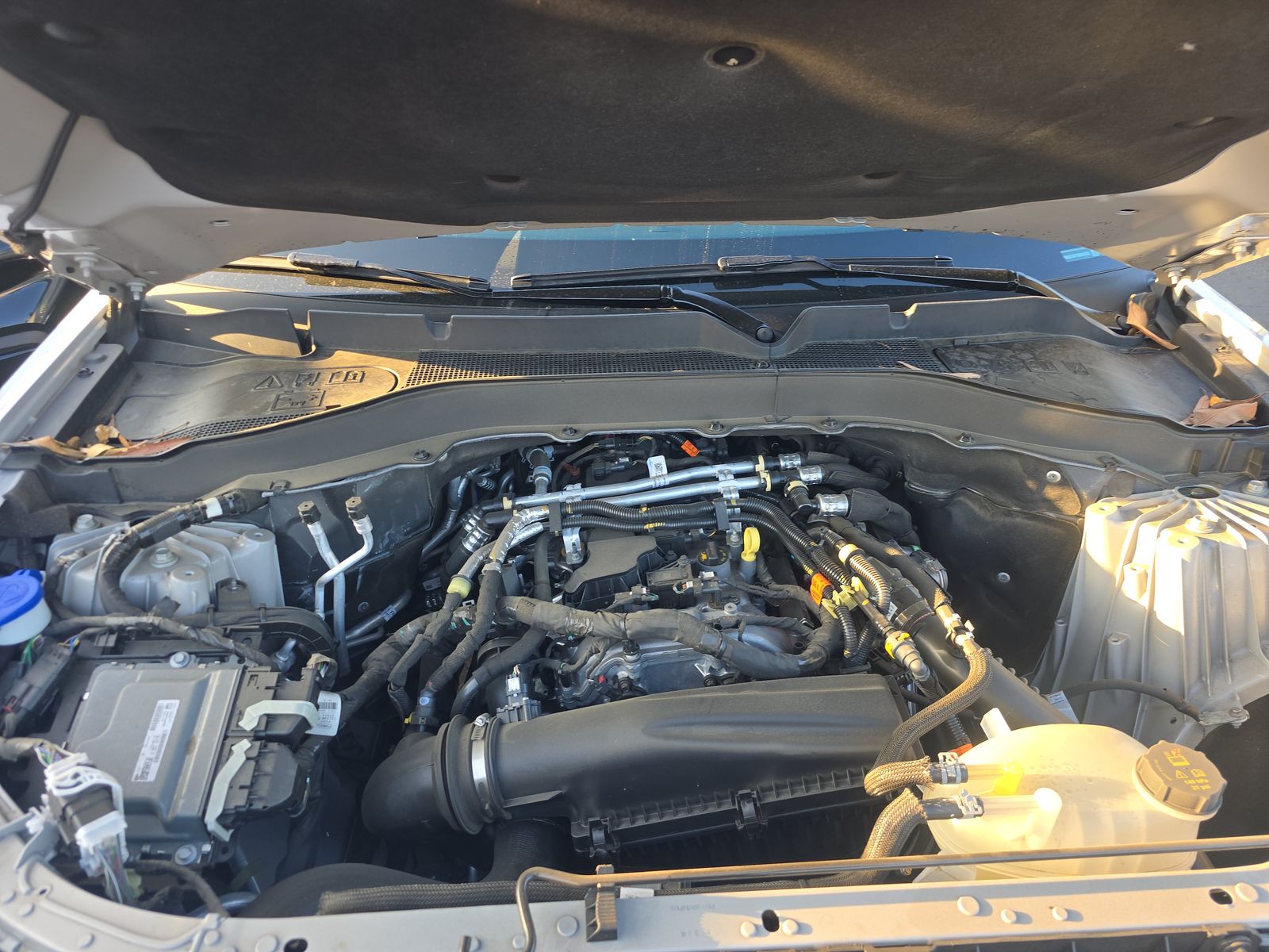 2025 Ford Explorer Active RWD