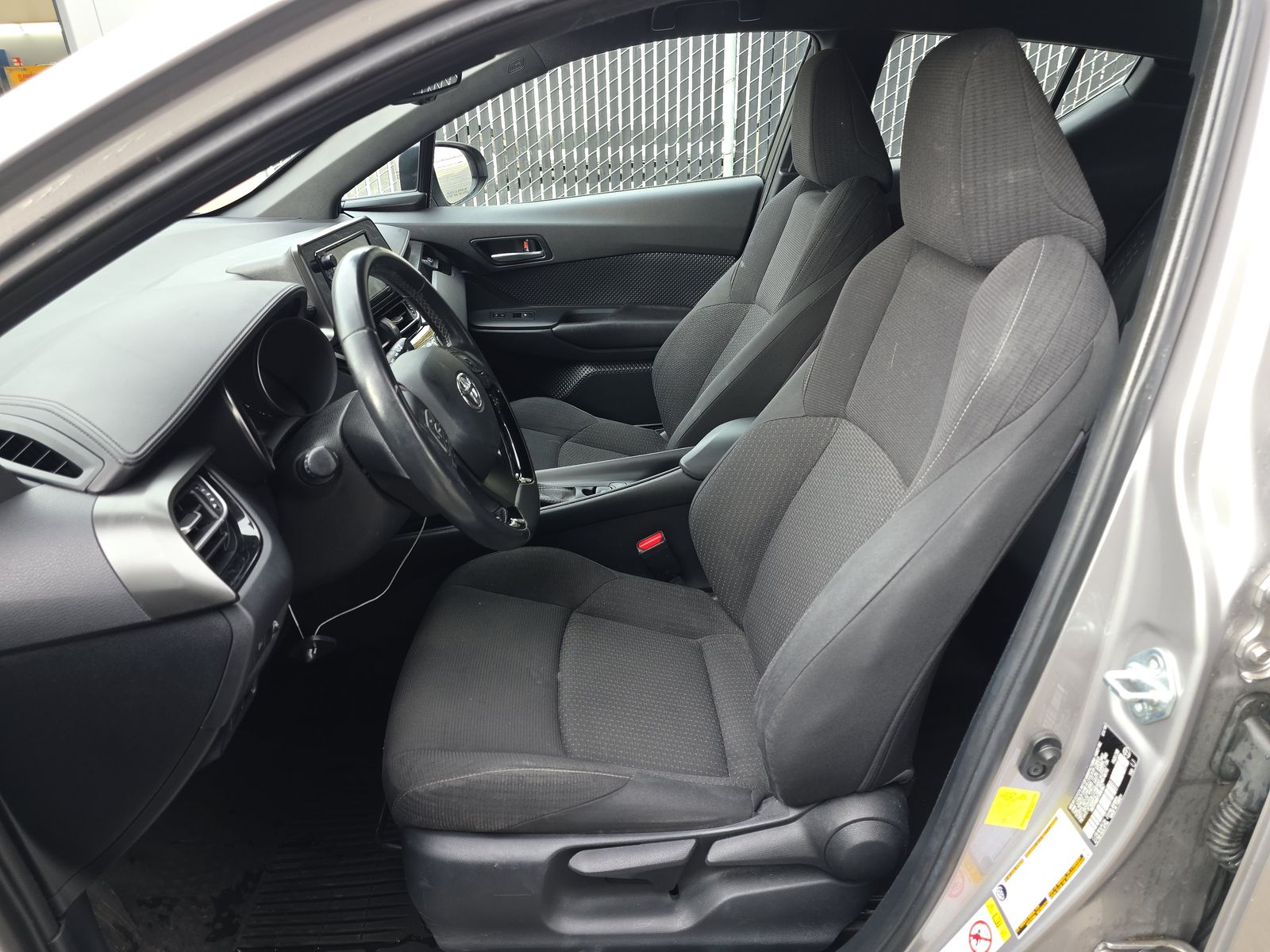 2018 Toyota C-HR XLE FWD