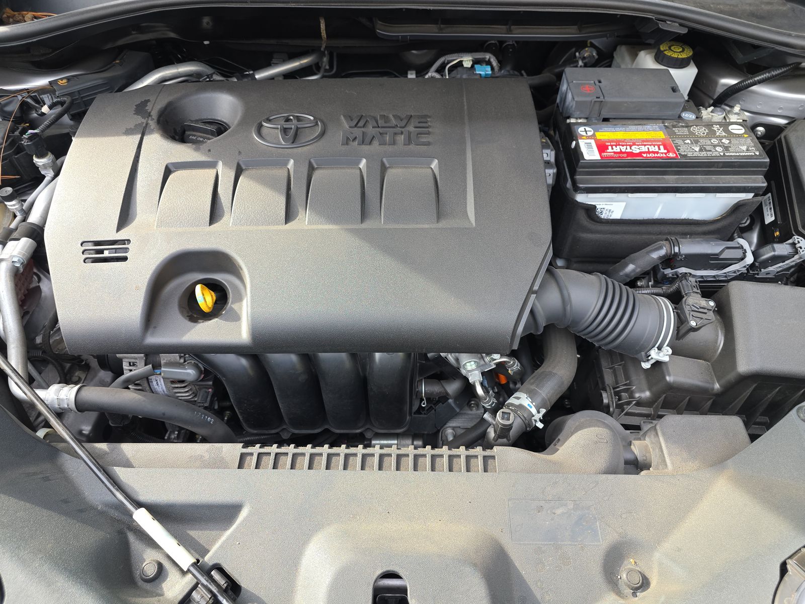 2018 Toyota C-HR XLE FWD