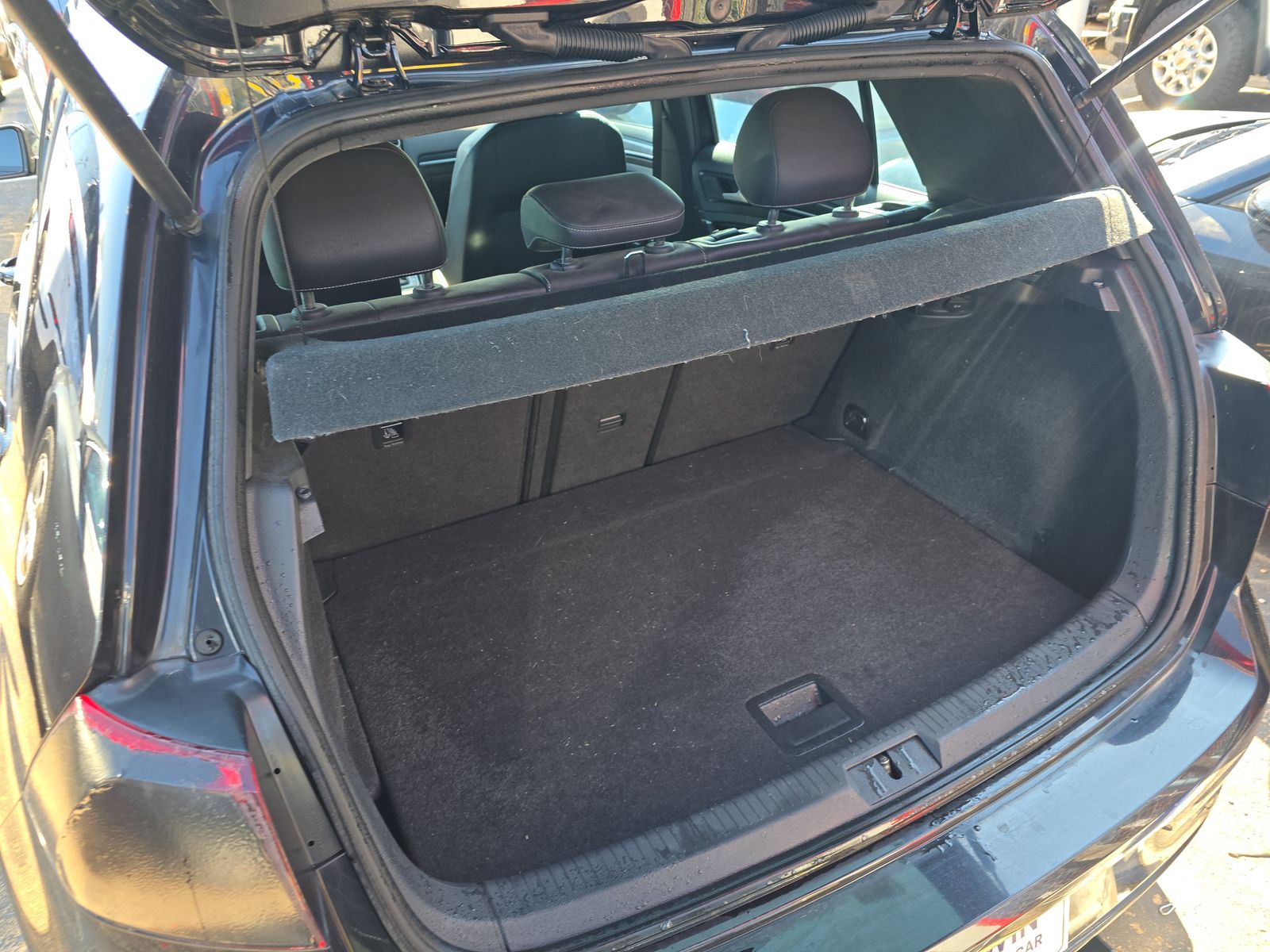 2016 Volkswagen Golf R 2.0T AWD