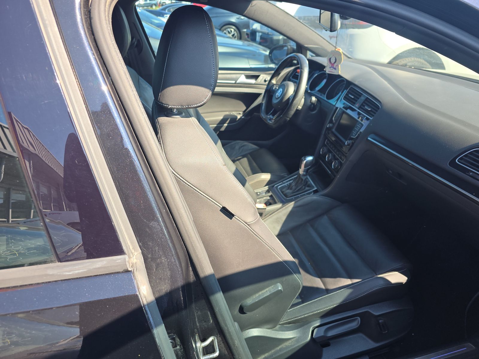 2016 Volkswagen Golf R 2.0T AWD