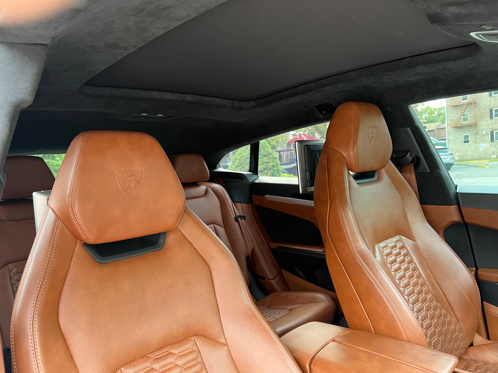 2019 Lamborghini Urus Base AWD