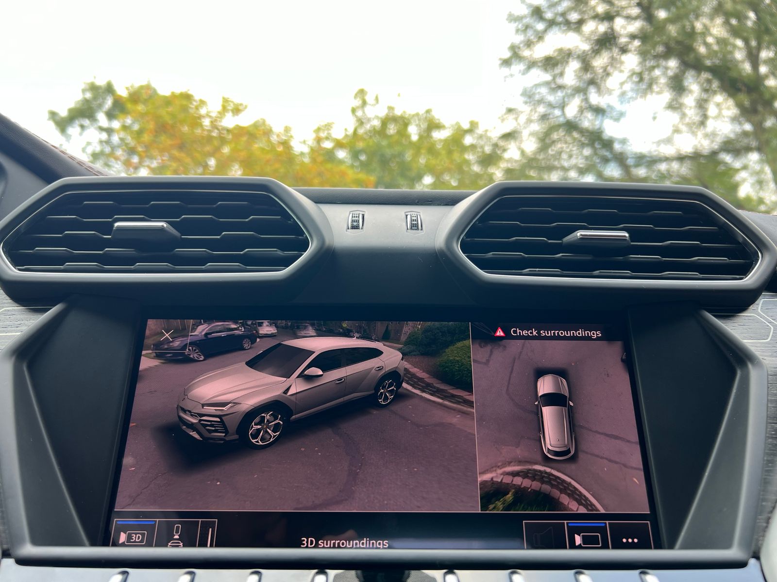 2019 Lamborghini Urus Base AWD