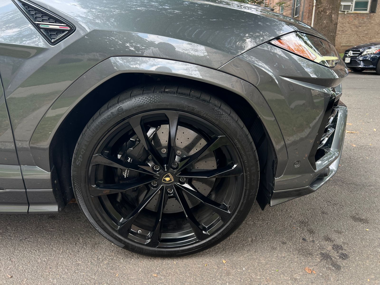 2019 Lamborghini Urus Base AWD
