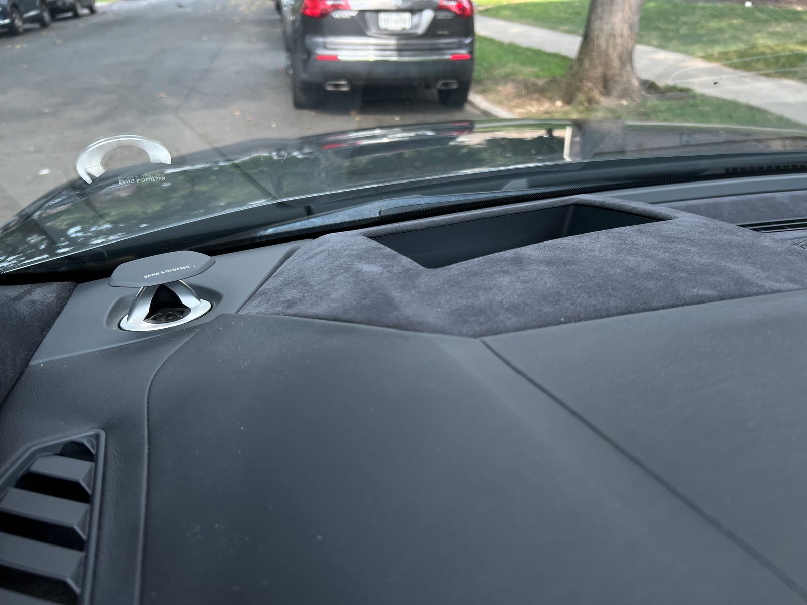 2019 Lamborghini Urus Base AWD