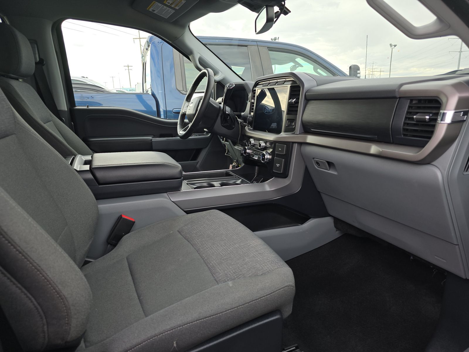 2024 Ford F-150 Hybrid XLT AWD