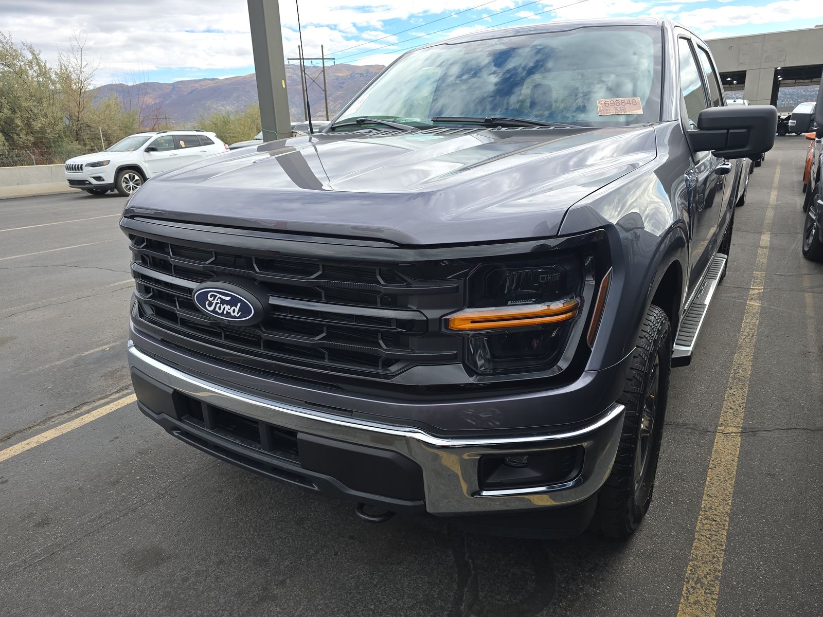 2024 Ford F-150 Hybrid XLT AWD