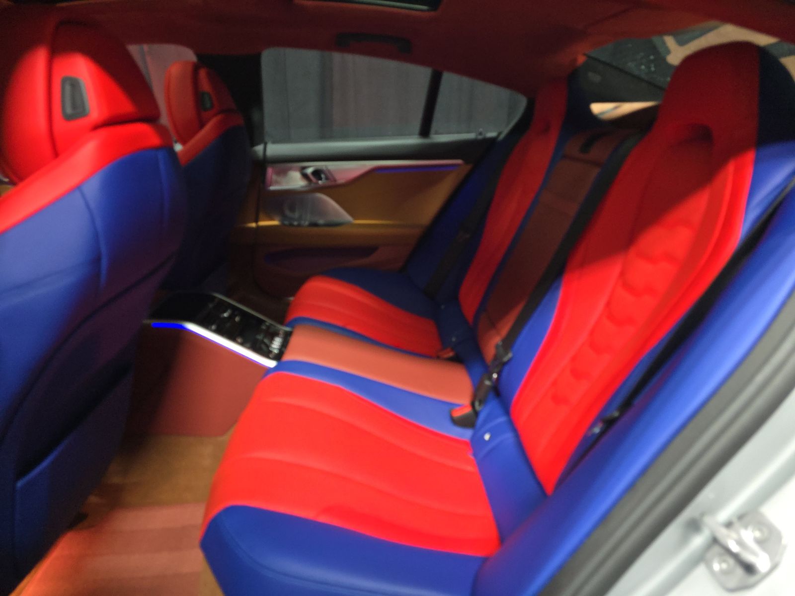 2023 BMW 8 Series M850i xDrive AWD