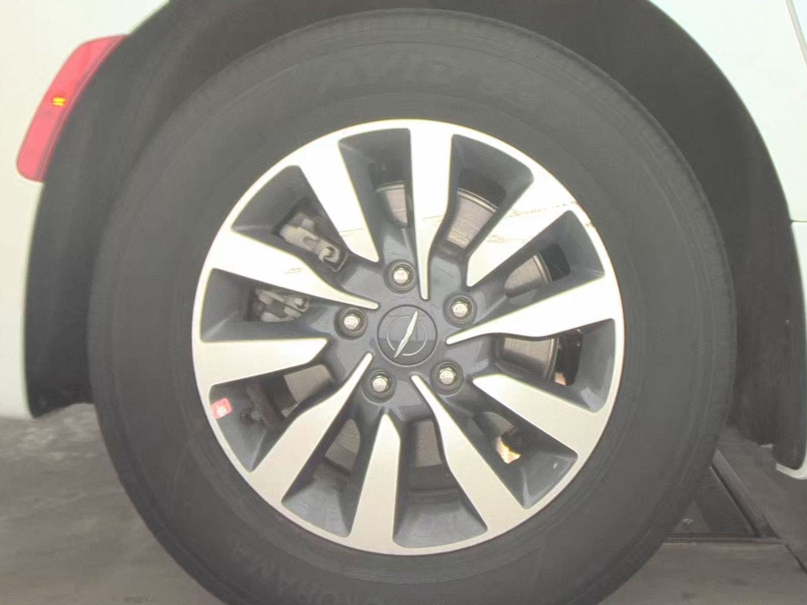 2024 Chrysler Pacifica Hybrid Select FWD