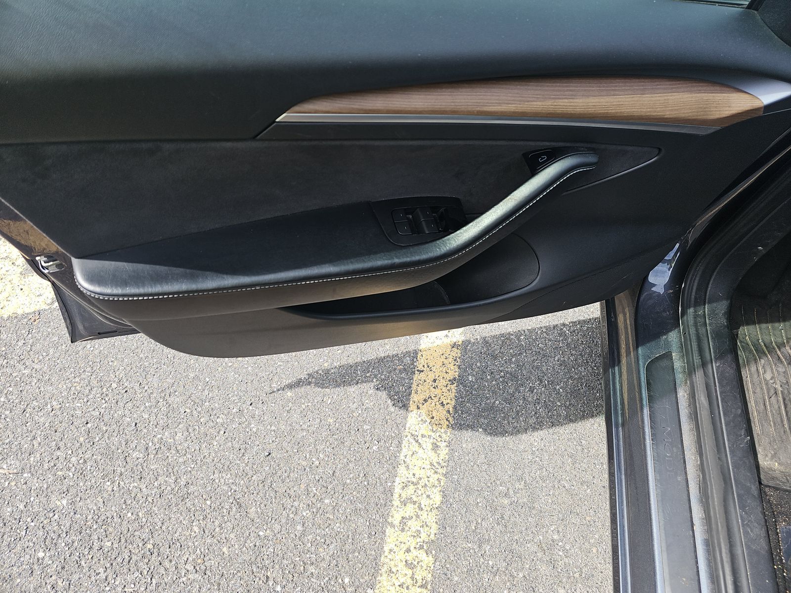 2022 Tesla Model 3 Standard Range RWD