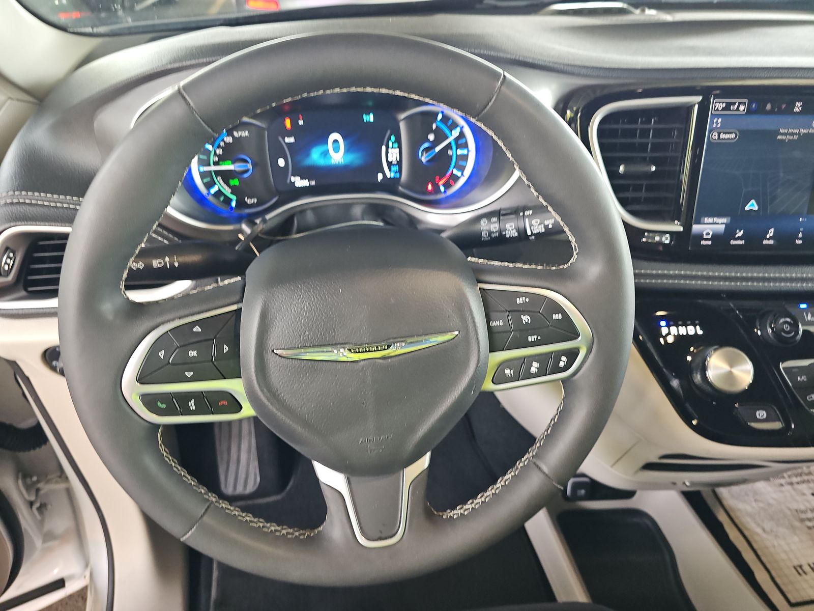 2024 Chrysler Pacifica Hybrid Select FWD